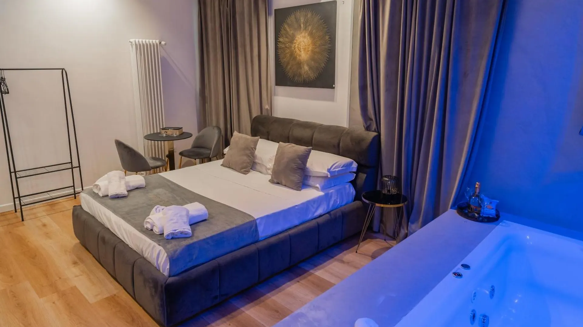 פלרמו Four Luxury Suite 0*,  איטליה